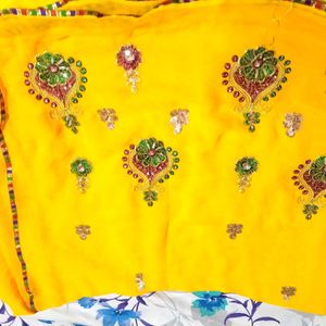 Free Festival Saree