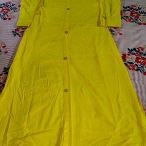 Sell Beautiful Yellow Kurti