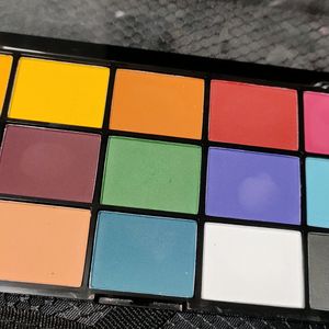 Makeup Revolution London Eyeshadow Palette