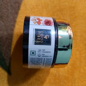 De-Tan Glow Night Cream