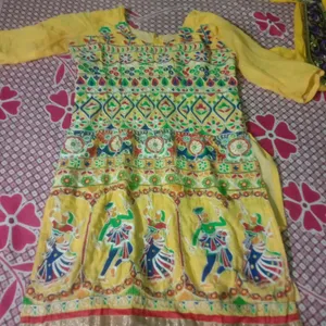 Girl's Dress 3