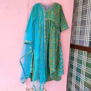 Beautiful Set Libass Xxl Kurta Duppata And Salwar