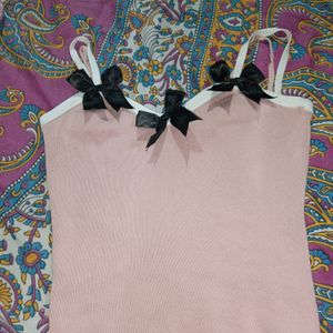 crop tops light pink and black