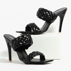 Basket Weave Stilletos 38 Size