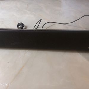 Hardly Used F&D Mini Sound Bar E200 Multimedia