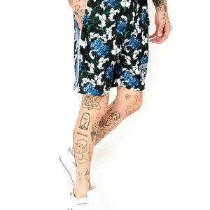 MAX Men Mid-Rise Floral Print Regular Fit Short.