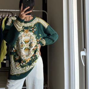 Vintage oversized Floral Hand knitted sweater