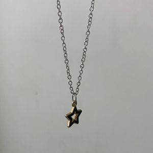 Star Pendant Chain