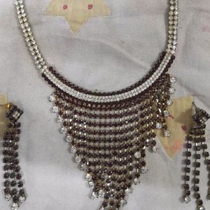V Shaped -antique Necklace With Earings