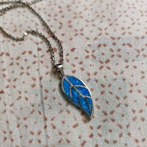 GIVA 92.5 Mystic Pendant Necklace