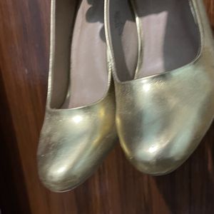 Golden Party Wear Heels