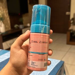 Aqualogica Radiance Hydrating Foam Cleanser