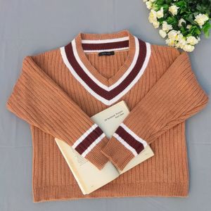 Knit Sweater With Edge Detailing