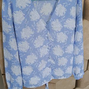 Blue Top With Shirt Type Pattern