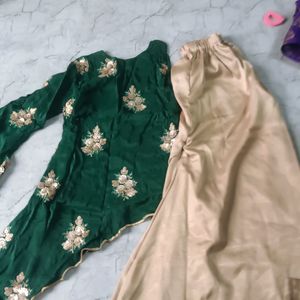 Green 1 Side Pattern Dress