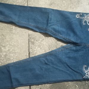 Jeans For Girl