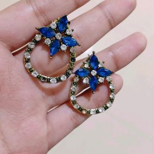 Pretty Bluee Earrings! 💙