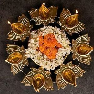 Urli Bowl Handcrafted Kamal Diya Urli Bowl for Floating Flowers and T- Light Candles Diwali Home Decor Decoration Item🪔🪔🪔🪔🪔🪔🪔