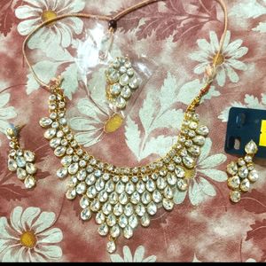 Big Kundan Necklace