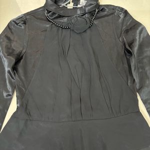 Satin Beautiful Shirt With Rose Necklace