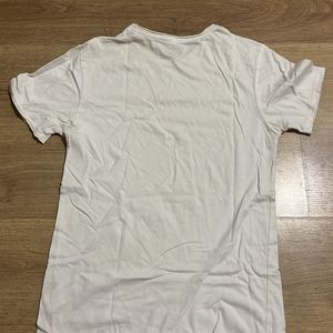 Koovs White T-shirt