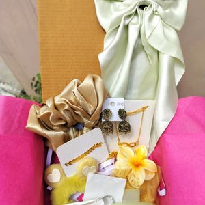 Hampers For Girls