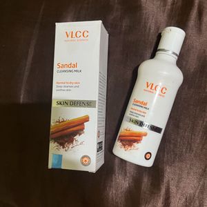 VLCC Sandal Cleansing Milk