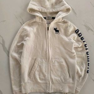 ABERCROMBIE AND FITCH ZIPPER HOODIE CREAM