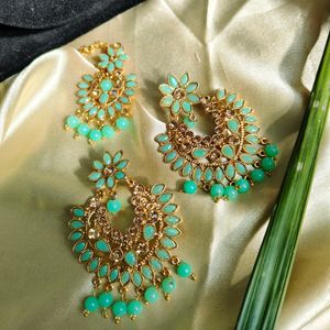 Ethnic Mint Light Green Earrings With Mangtika