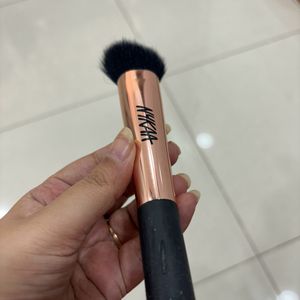 Nykaa Contour Brush