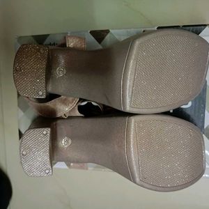 New Heels For Sale (Size Is 35)