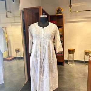 White Lucknow Chikankari