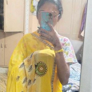 Cool Yellow Colour Saree With Blouse