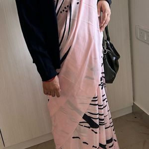 Pink And Black Abstract Print Saree