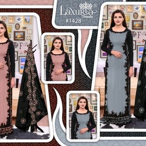 New Staylish Pakistani Poshaq Dresses Beautiful Dr