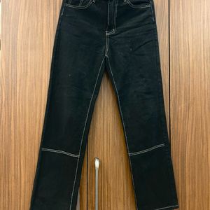 Black Jeans With Thread Detail Work