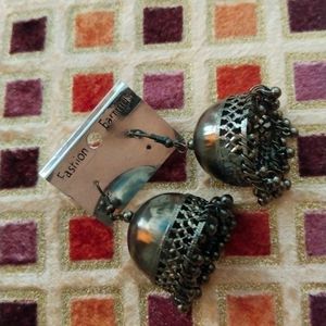 Fashion Earrings Silver Black Colour