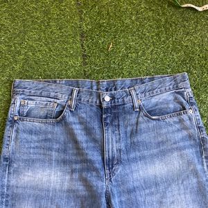 Levi’s Jeans