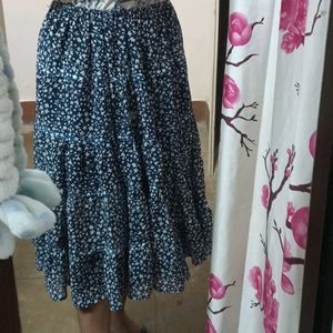 Beautiful Blue Printed Ruffled Skirt 💙- New