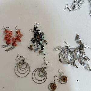 All 7 Earrings In Good Condition