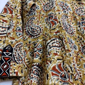 Siyahi Kalamkari Kurti