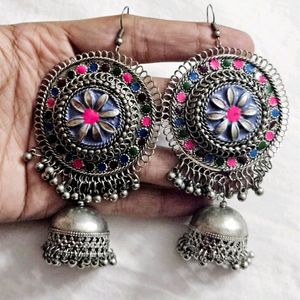 Earings