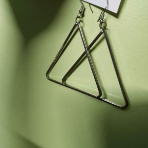 Pyramid Earings