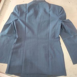 I am selling wedding blazers.