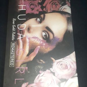 Huda Eyeshadow Palette