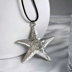 Trendy Chunky Star Neaklace