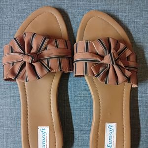 Flats For Women