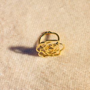 Flower Shape Gold Plated Adjustable Ring