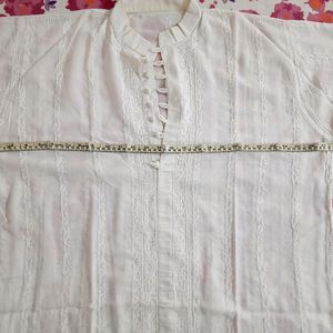 Men White Chikankari Kurta 4