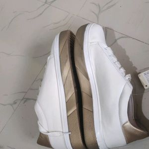 New White And Gold Women Sneakers With Tag